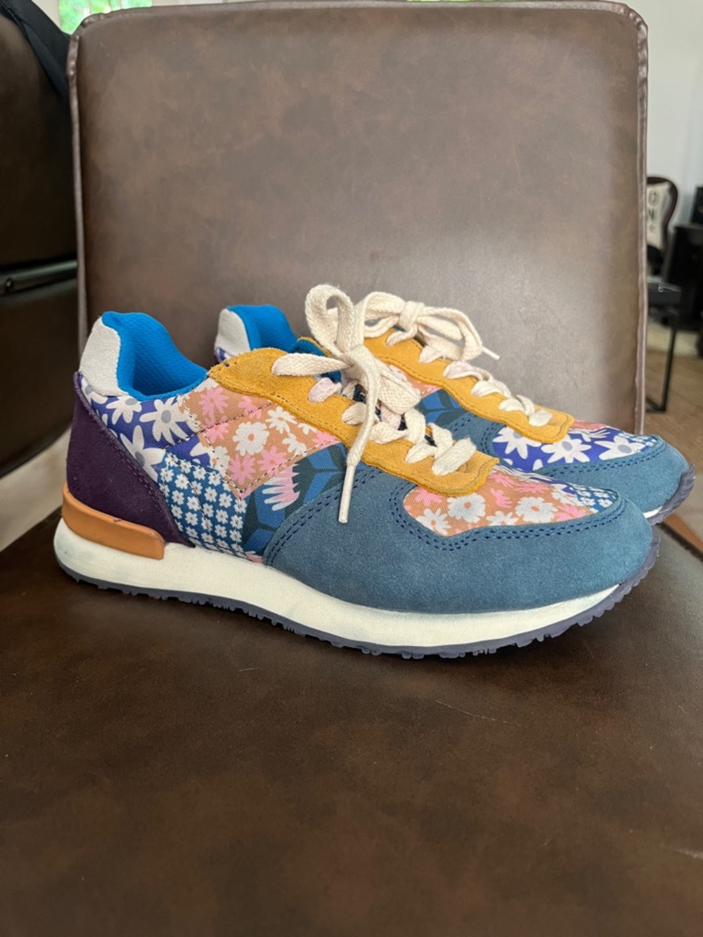 Inkkas Hendrix floral patchwork jogger Sneakers blue suede accents yellow